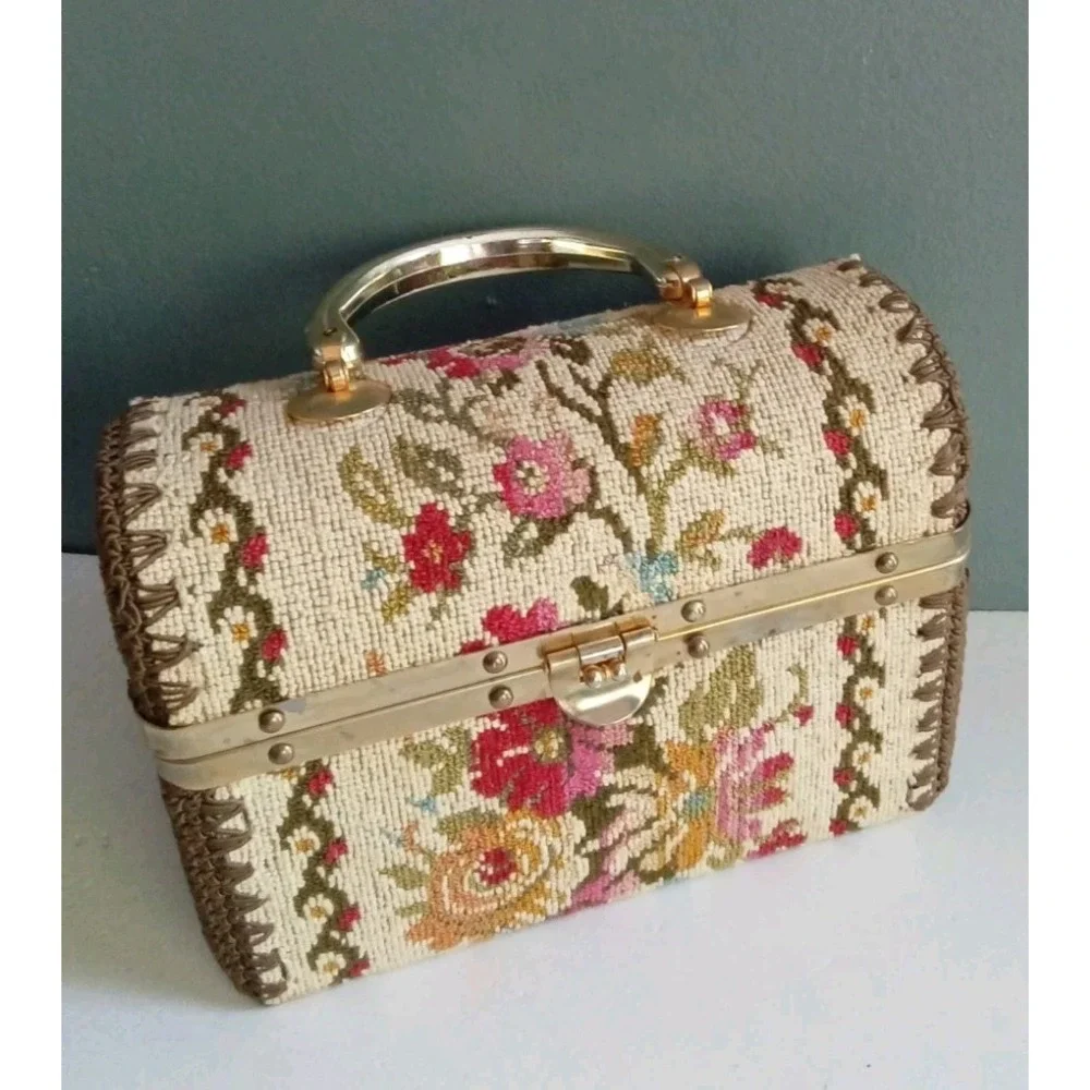 Vintage Floral Tapestry Box Handbag Purse Top Handle Unique Cottagecore Bag‎